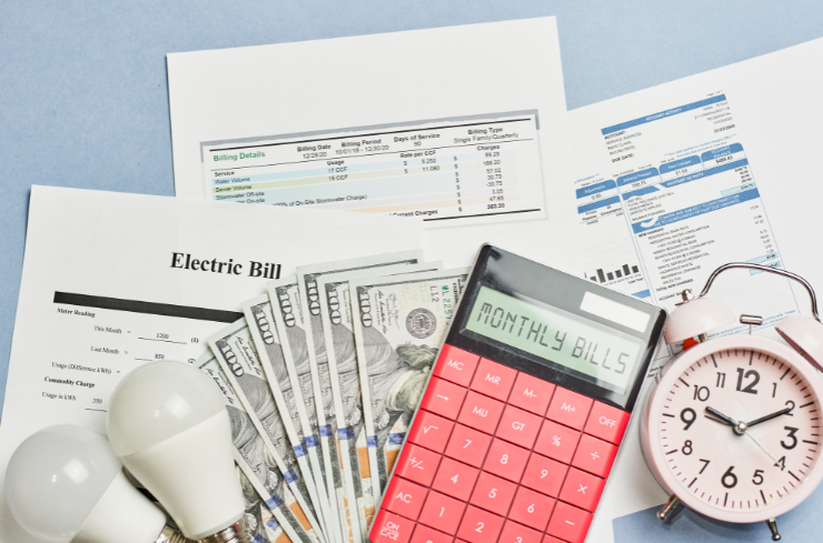 Is It Better to Rent a House or an Apartment?