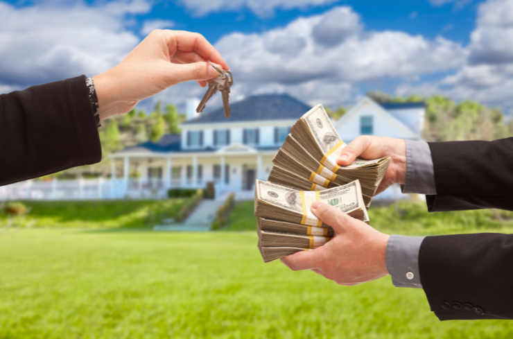 What's the Difference Between Buying in Cash and Using a Loan